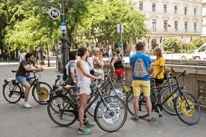 Budapest Evening Bike Ride,Specialty Bike Tour,Szentendre,Bike tour,Yellow zebra tours budapest